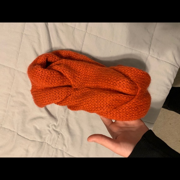 3 scarfs - Picture 5 of 8